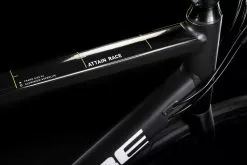 Cube Attain Race 2022 10 Cube Attain Race 2022 -Mountainbike Geschäft cube attain race black n white 85337 03