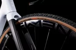 Cube Cross Race C:68X SLT 2022 | 61 Cm | Frostwhite´n´orange | 28 Zoll -Mountainbike Geschäft cube cross race c68 slt frostwhite n orange 85363 06