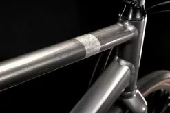 Cube Editor 2022 | 54 Cm | Grey´n´silver | 28 Zoll -Mountainbike Geschäft cube editor grey n silver 85370 03