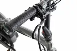Tern Vektron Q9 20 LR 2023 | Unisize | Silver Metallic | 20 Zoll 13 Tern Vektron Q9 20 LR 2023 | Unisize | Silver Metallic | 20 Zoll -Mountainbike Geschäft tern vektron q9 20 lr silver metallic 83359 06